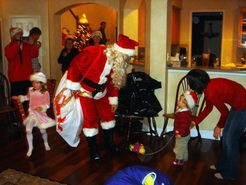Hildebrand Christmas ScreenSaver/800x600_2006-12-24 Christmas Eve 126.jpg